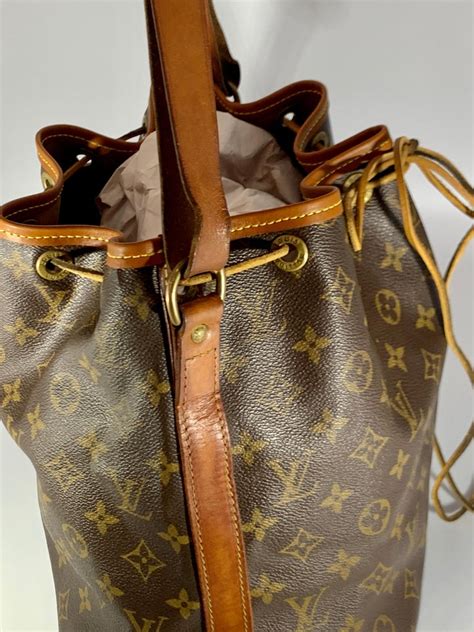 lv bucket vint|bucket louis vuitton.